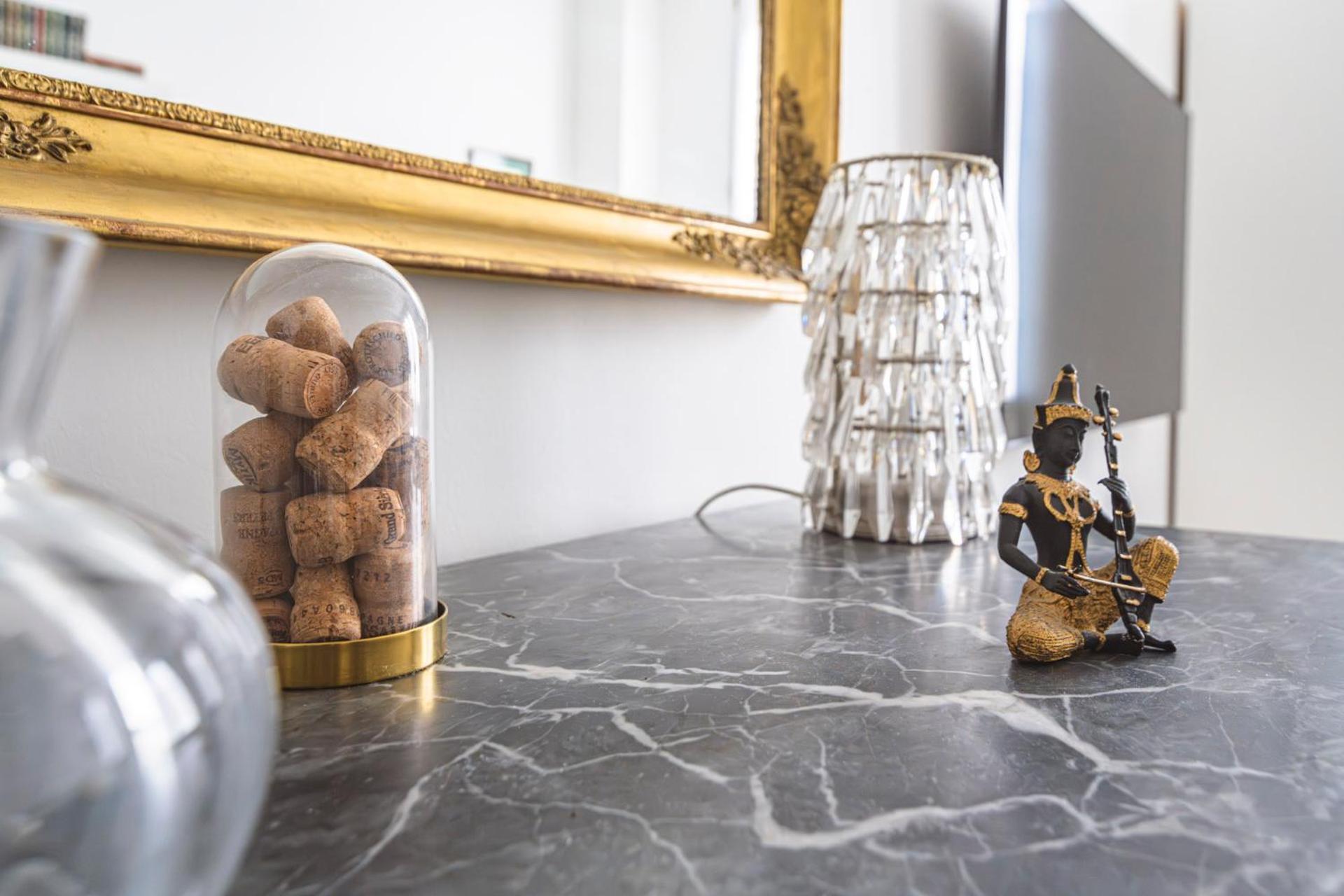 Aux Clefs Des Sacres - Le Talleyrand Appartement