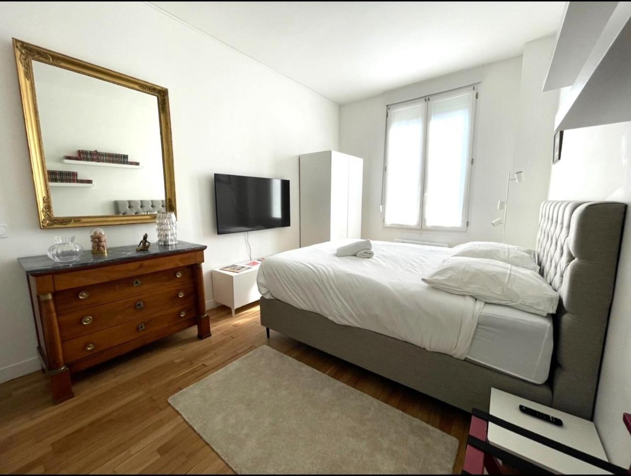 Appartement Aux Clefs Des Sacres - Le Talleyrand Reims